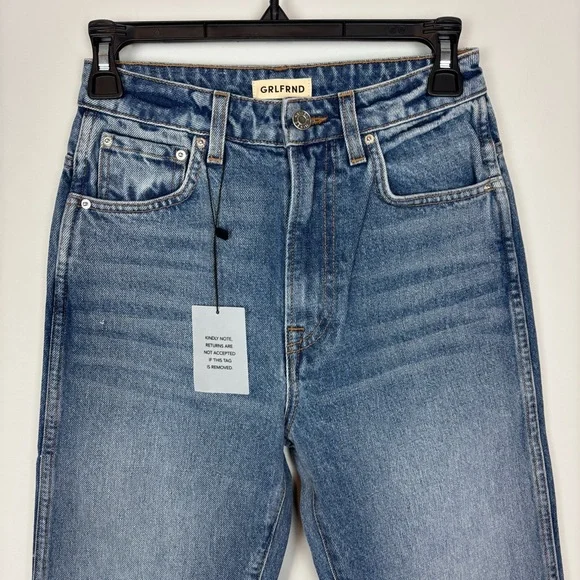 GRLFRND Sara Super High Rise Straight in Lenox Hill Size 25